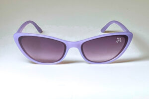 Óculos de Sol Modelo Moçambique Cor Violeta
